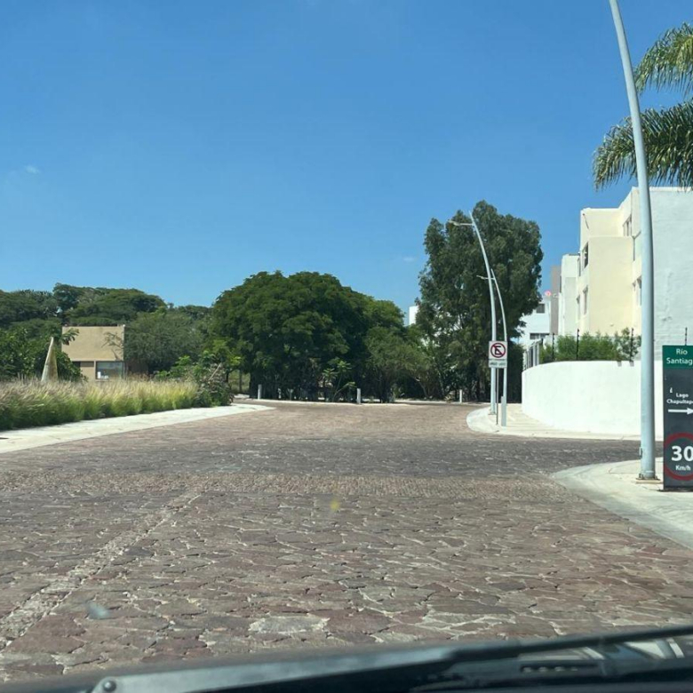 Cañadas del Lago | Terreno