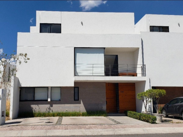 La Condesa, Juriquilla | Casa