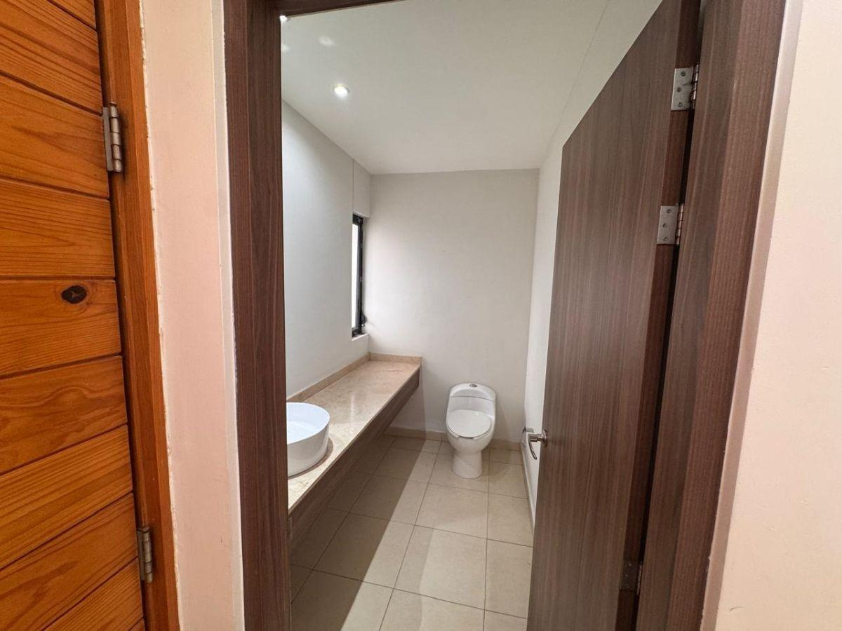 Condesa de Tequisquiapan 1040-lote 28, La Condesa, Querétaro 13 La Condesa, Juriquilla | Casa