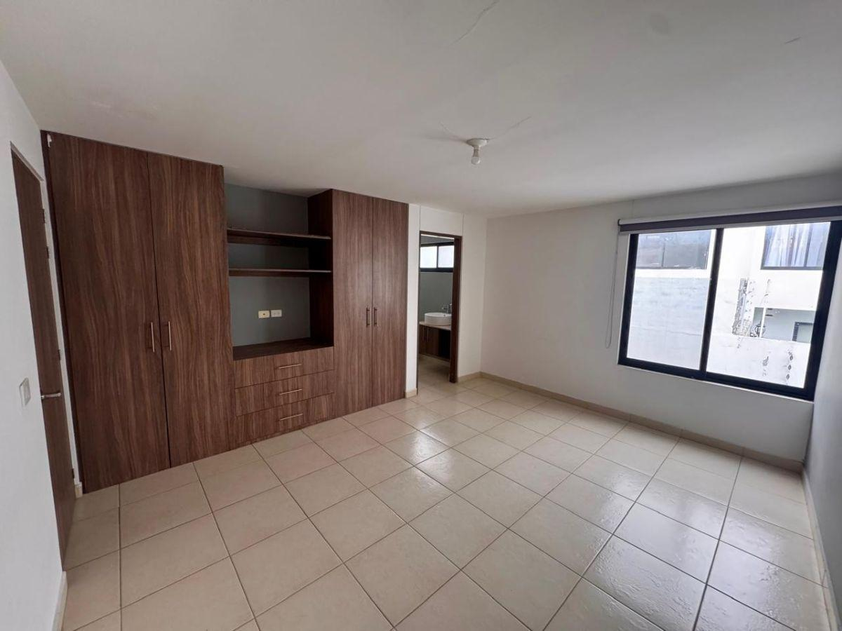 Condesa de Tequisquiapan 1040-lote 28, La Condesa, Querétaro 17 La Condesa, Juriquilla | Casa