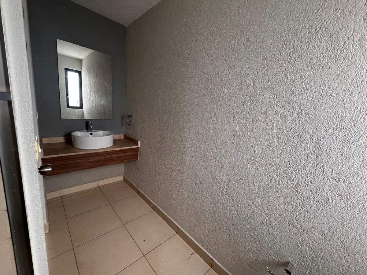 Condesa de Tequisquiapan 1040-lote 28, La Condesa, Querétaro 40 La Condesa, Juriquilla | Casa