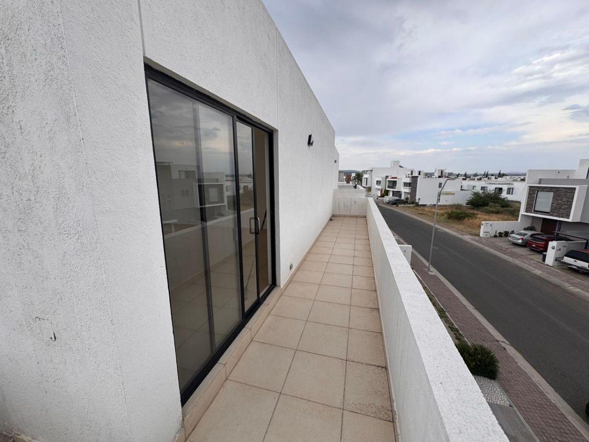 Condesa de Tequisquiapan 1040-lote 28, La Condesa, Querétaro 41 La Condesa, Juriquilla | Casa