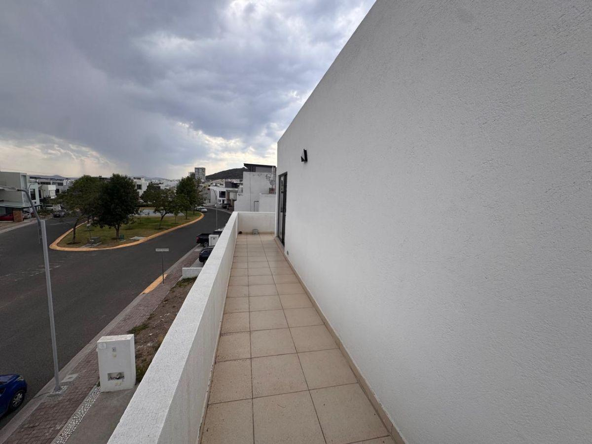 Condesa de Tequisquiapan 1040-lote 28, La Condesa, Querétaro 43 La Condesa, Juriquilla | Casa