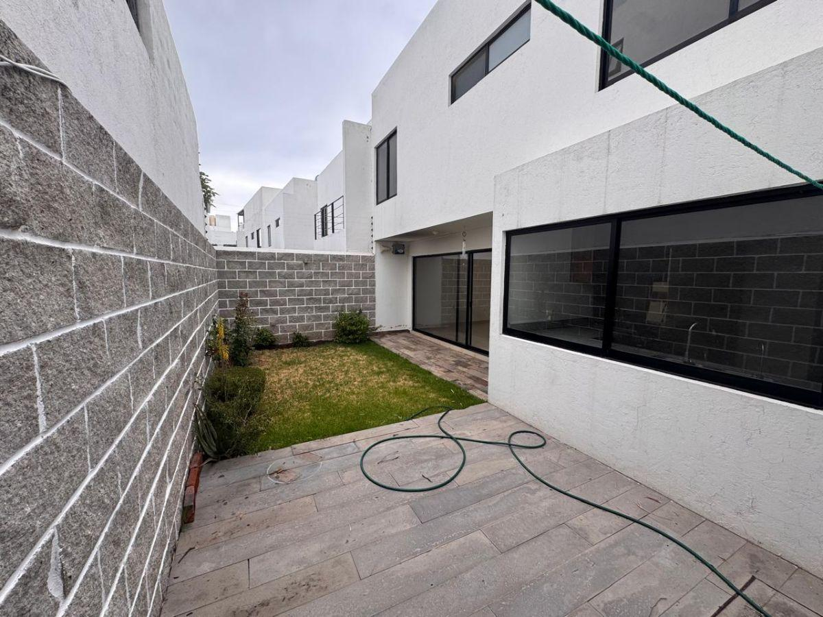Condesa de Tequisquiapan 1040-lote 28, La Condesa, Querétaro 48 La Condesa, Juriquilla | Casa