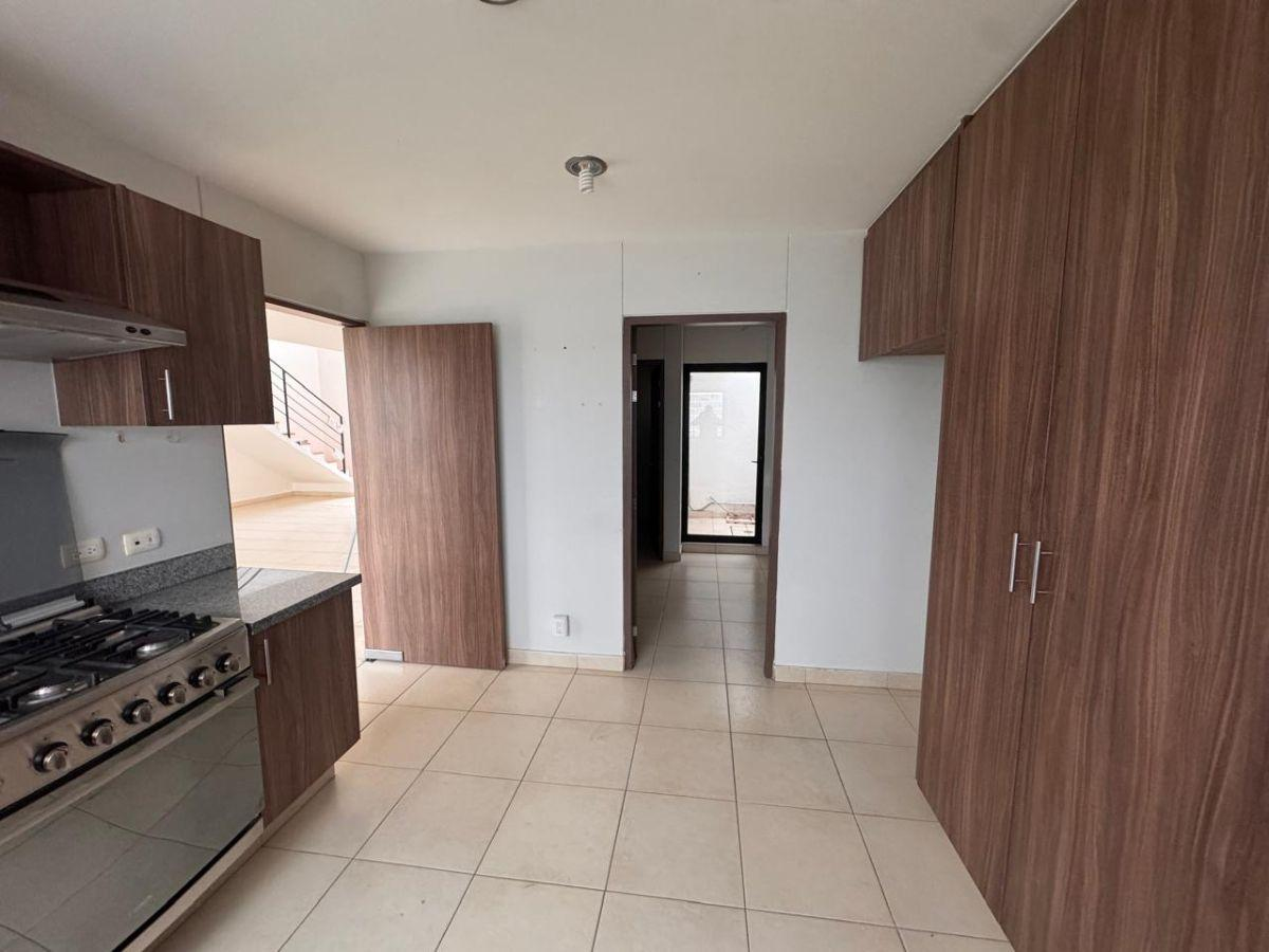 Condesa de Tequisquiapan 1040-lote 28, La Condesa, Querétaro 5 La Condesa, Juriquilla | Casa