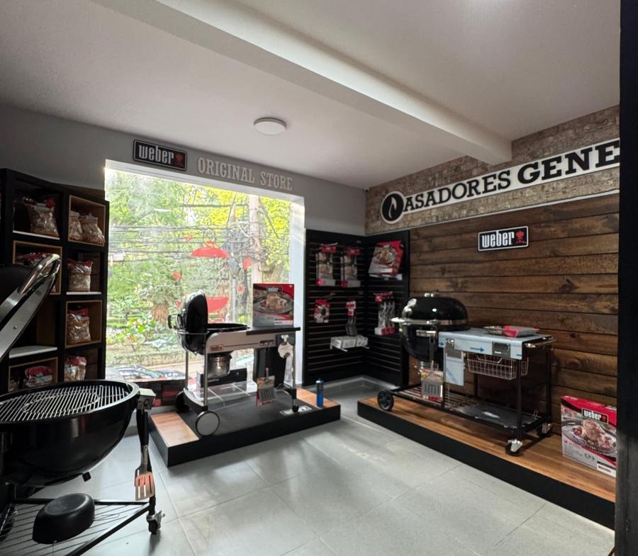 Área de exhibición principal en local comercial en renta Condesa CDMX