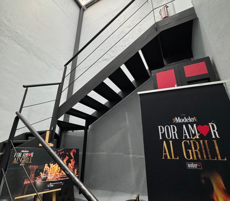 Sistema de iluminación LED y ventanales en local comercial Condesa